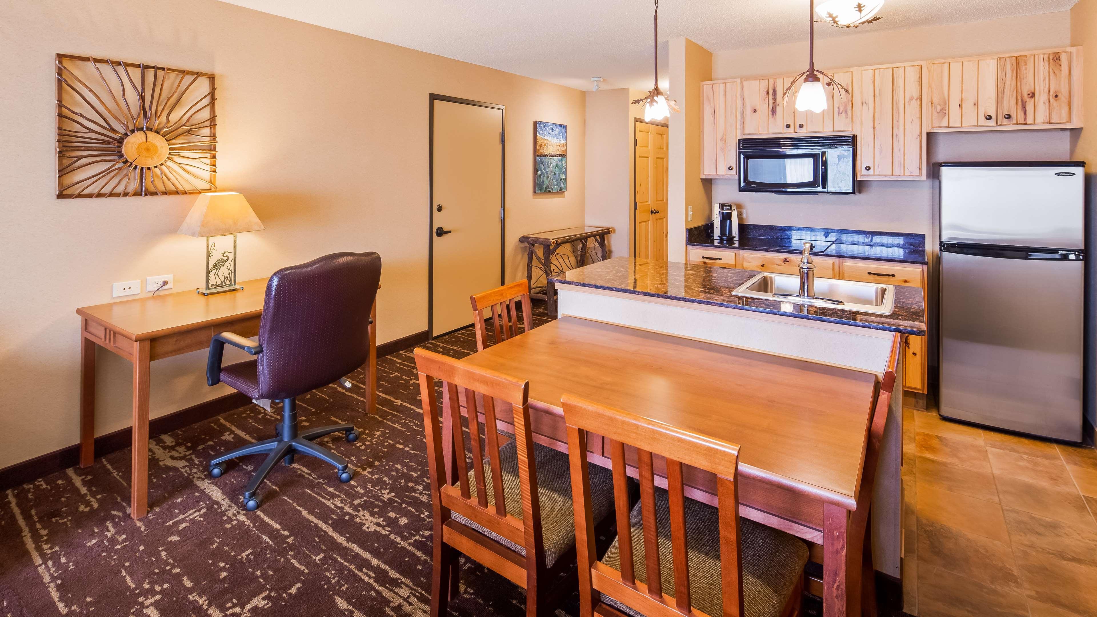 Best Western Premier The Lodge On Lake Detroit Detroit Lakes Eksteriør bilde